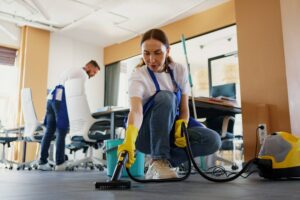 Deep Cleaning vs. Regular Cleaning: What’s the Difference and Why You Need Both